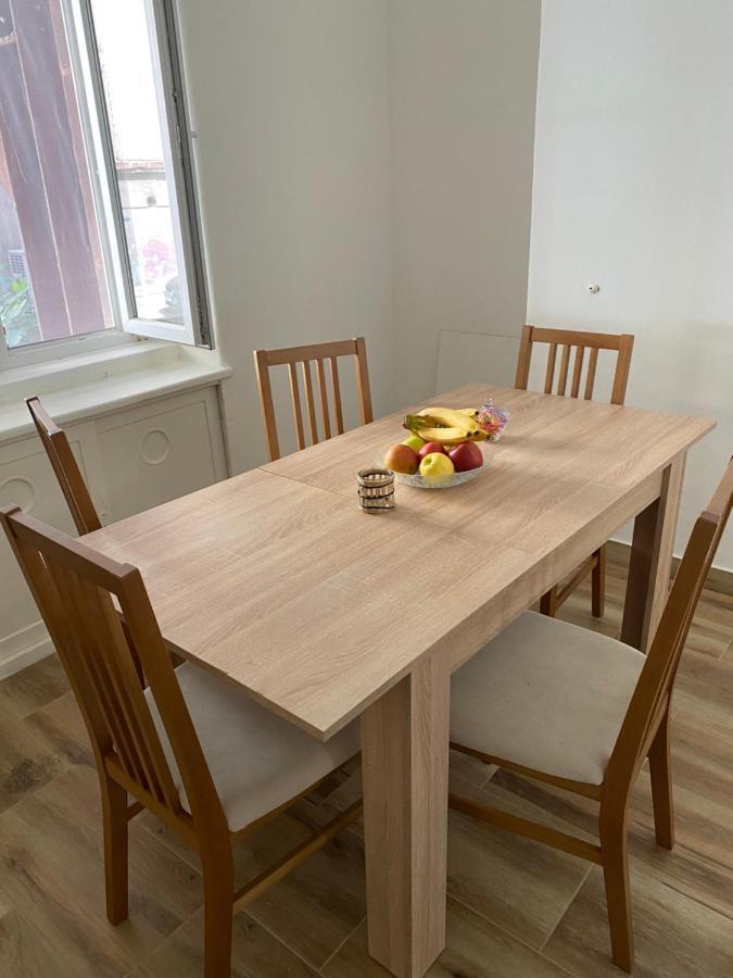 Apartment Festina Lente Σαράγεβο Εξωτερικό φωτογραφία